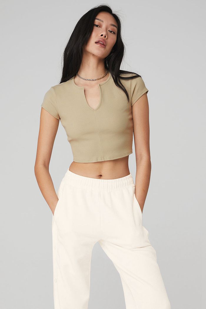 Short Sleeve Alo Yoga Ribbed Cropped Savvy Damskie Brązowe | AVESZ1430