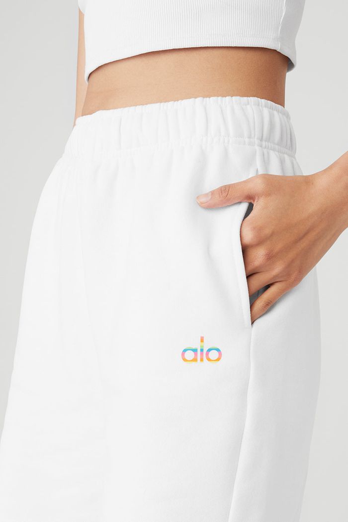 Short Alo Yoga Pride Accolade Sweat Damskie Białe | UMGXE5320